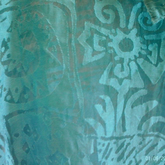 Lace  Jacket - Picture 3 of 3